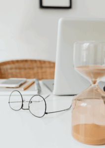 sanduhr bürokraft augsburg